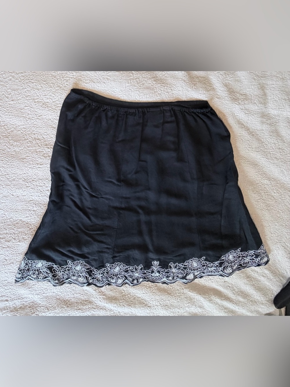 Lane Bryant Black linen A-line Flare Skirt with White Floral Lace Hem - Picture 11 of 12